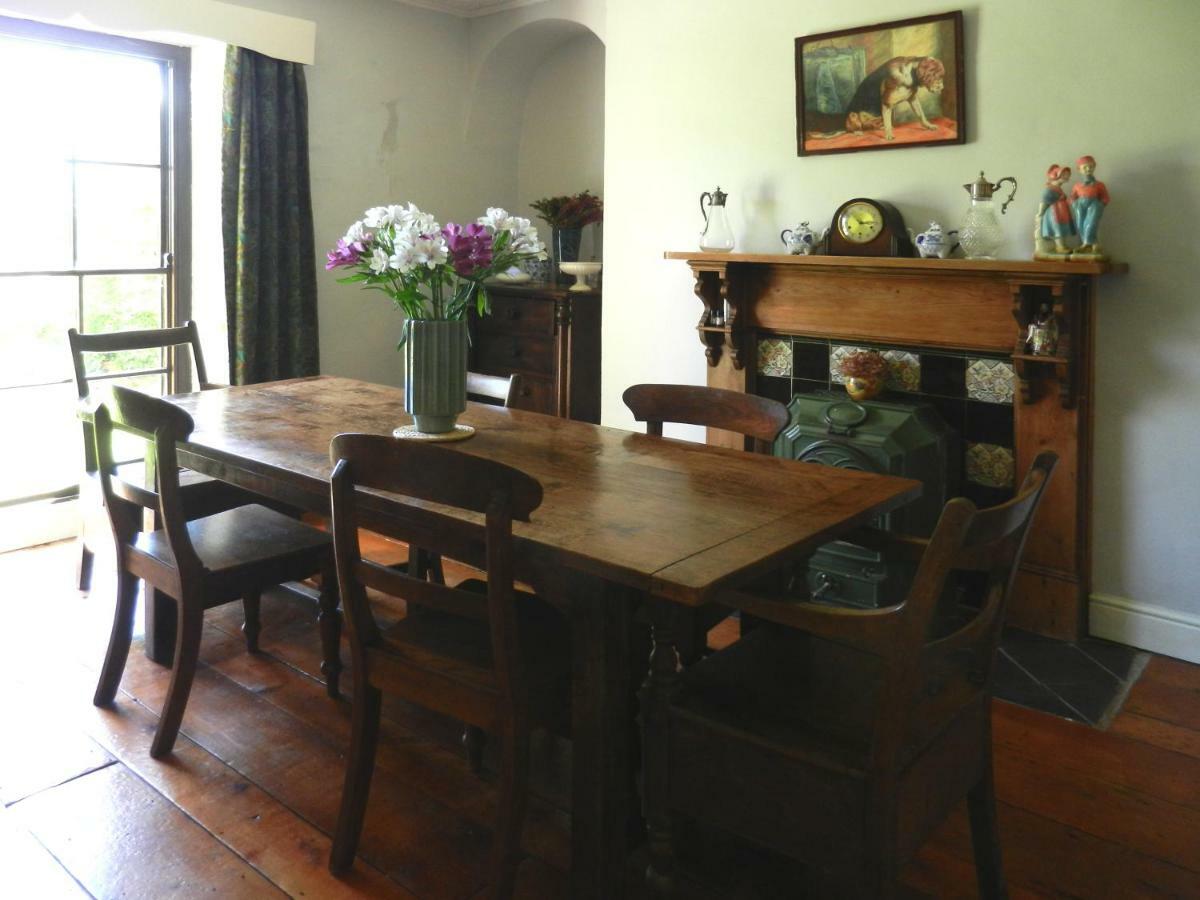 Cilwen Country House Bed And Breakfast Abernant Kültér fotó